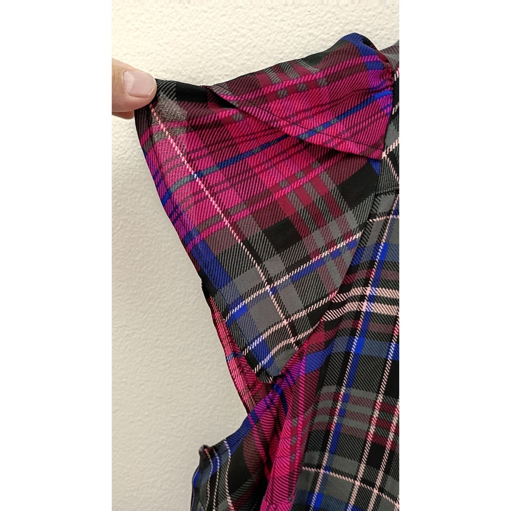 Torrid Harper Blouse Pink Plaid Flutter Sleeve V-Neck Georgette Top 2X Preppy - Picture 5 of 7